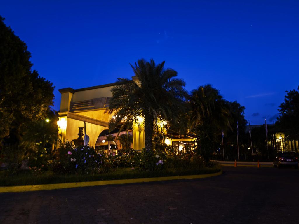 โรงแรมโซเล ลา อันติกัว Antigua ภายนอก รูปภาพ